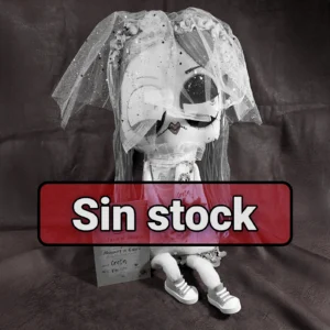 Imagen informativa de out of stock de la muñeca Creta