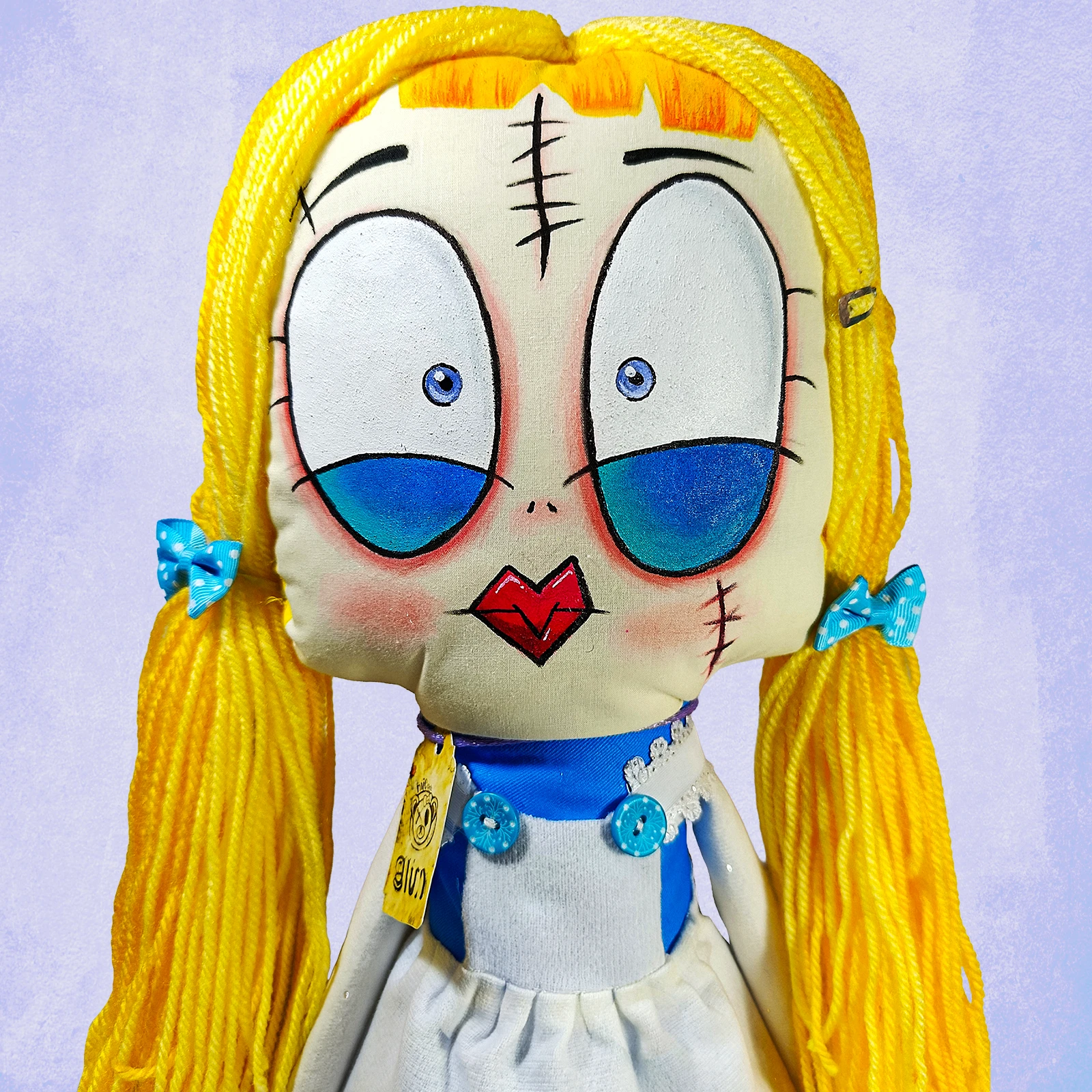 Imagen principal de la muñeca de trapo Alice 02